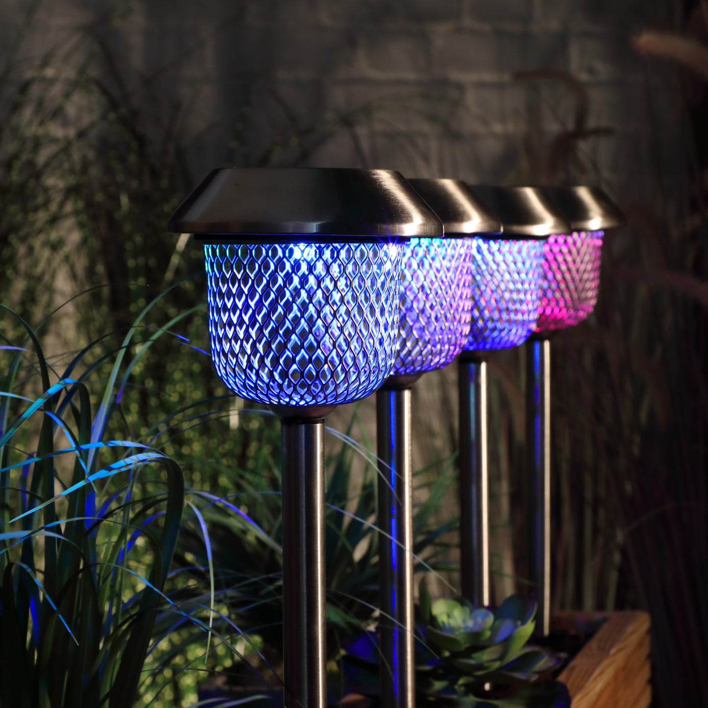 Set of 4 Solar Mesh Stake Lights - Colour Changing