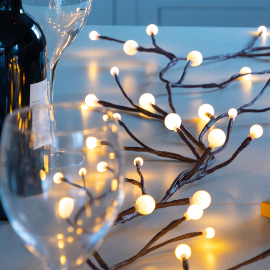 1.8m Long Branch Berry Garland