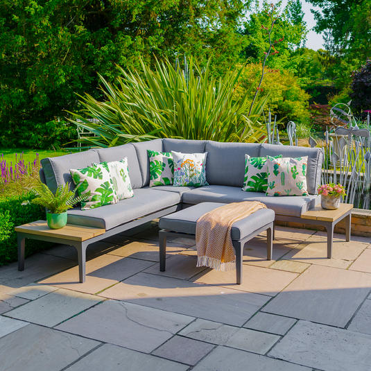 LG Outdoor Stockholm Open-sided Modular Lounge Set with Ottoman