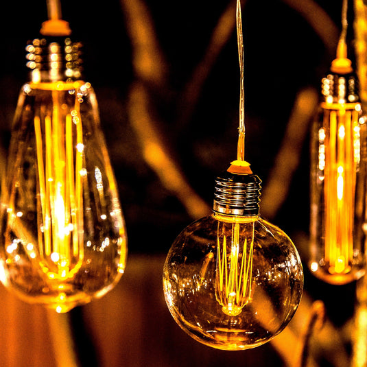 The Solar Bulb String of 7